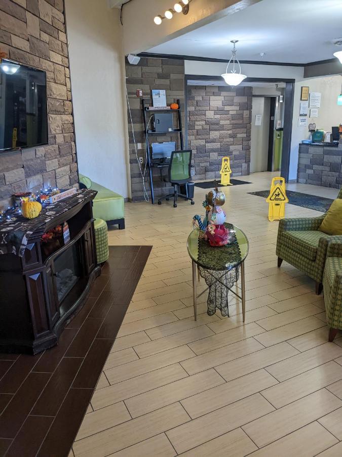 Quality Inn & Suites Делавэр Экстерьер фото