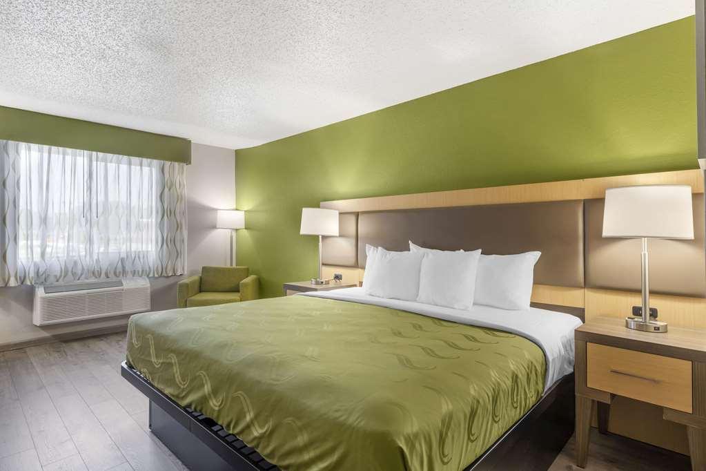 Quality Inn & Suites Делавэр Номер фото